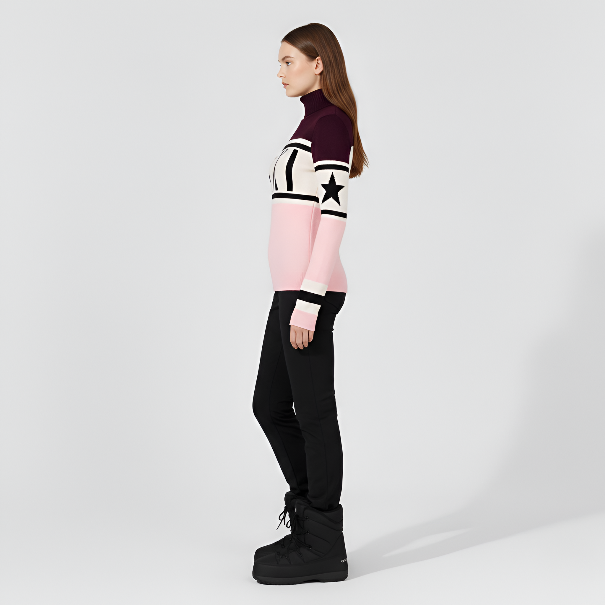 Women's Color Block Turtleneck Sweater with Graphic Print