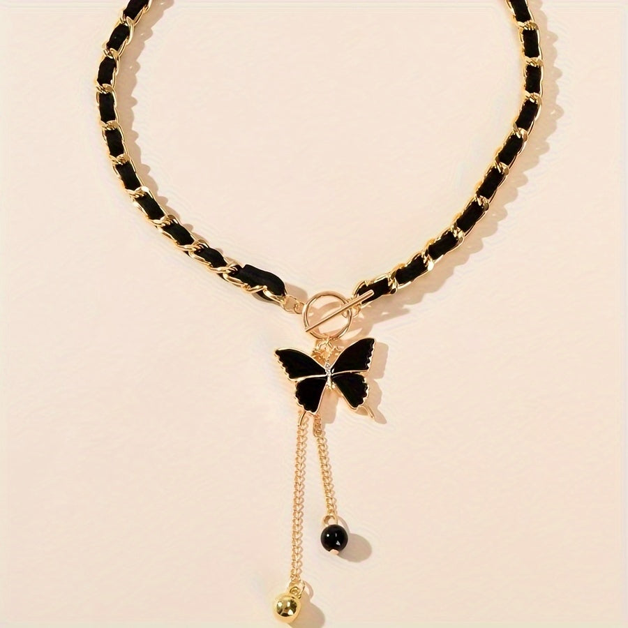 Black Velvet Twisted Mother-of- Heart Necklace for Women, Minimalist Collarbone Chain with Tassel Pendant
